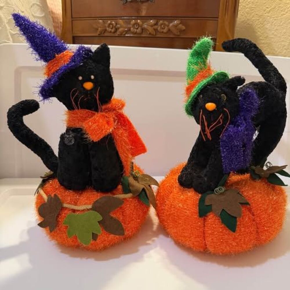 Pair of Vintage Gerson International 13" Halloween Black Cat on Pumpkin Decor